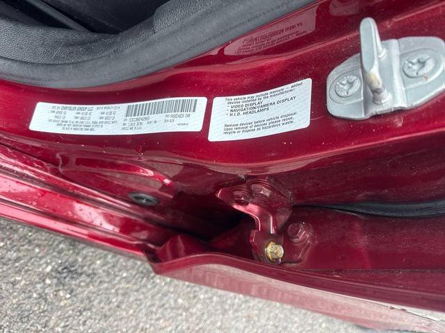 Used 2015 Chrysler 200 S FWD image 30