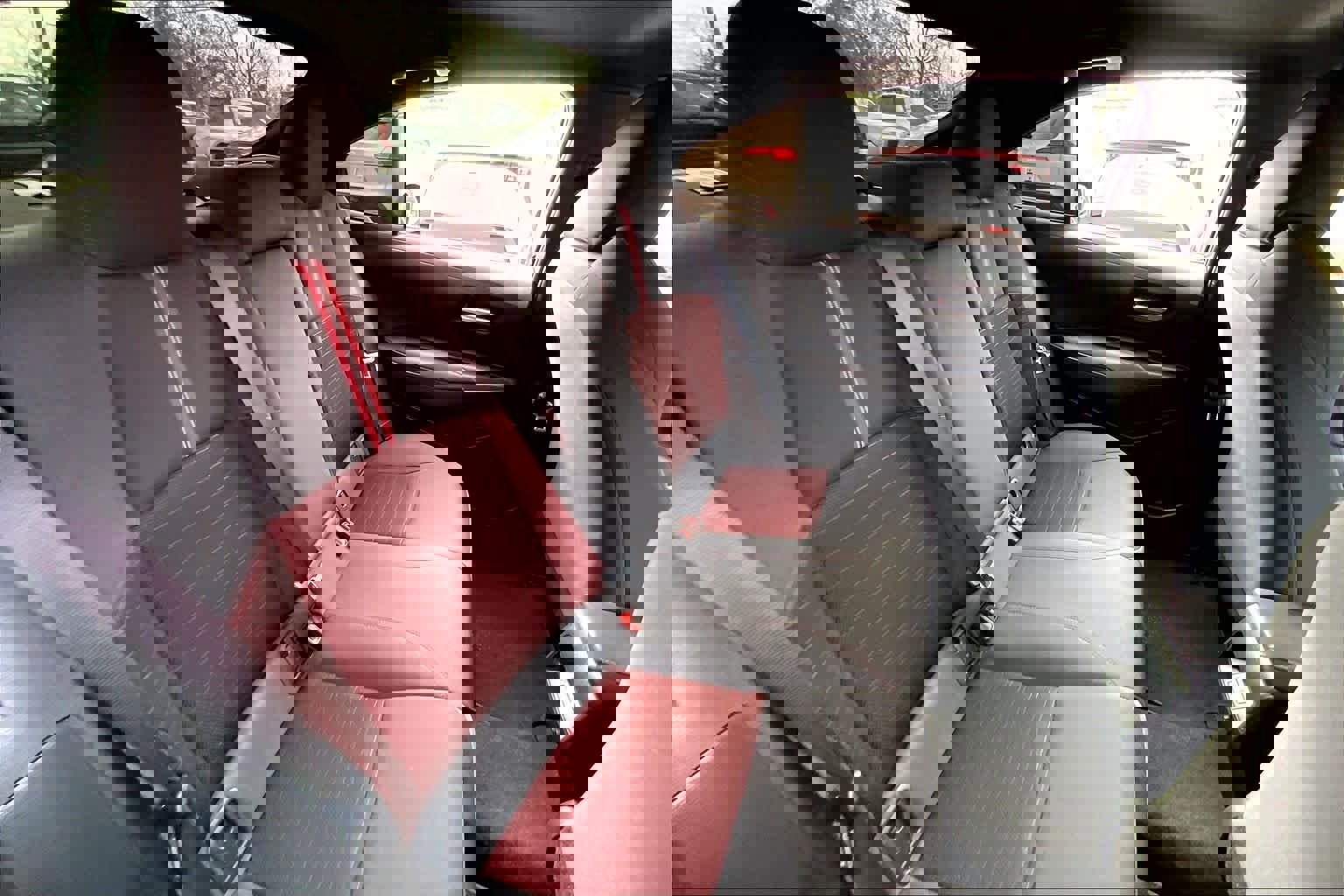 Used 2024 Toyota Corolla SE image 18