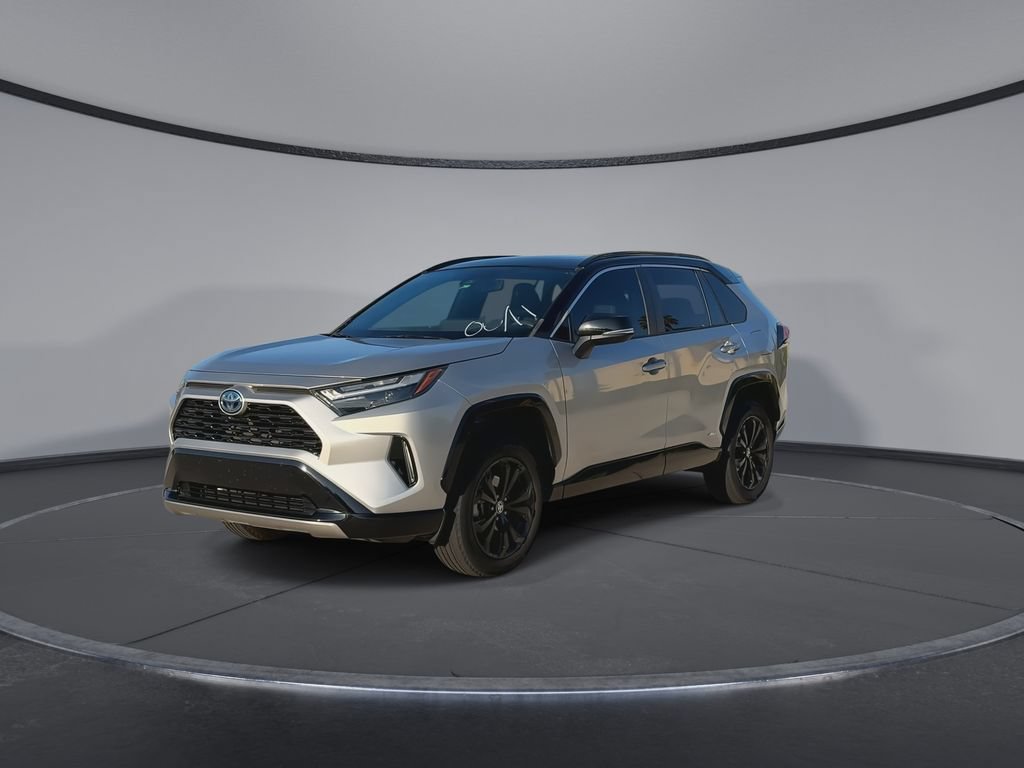 Used 2023 Toyota RAV4 XSE AWD/4WD image 4