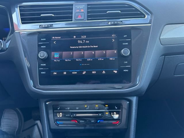 Used 2023 Volkswagen Tiguan SE AWD/4WD image 23