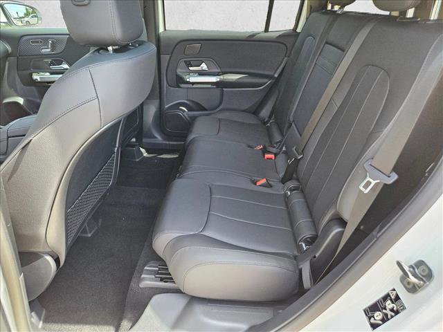 New 2026 Mercedes-Benz GLB 250 4MATIC image 15