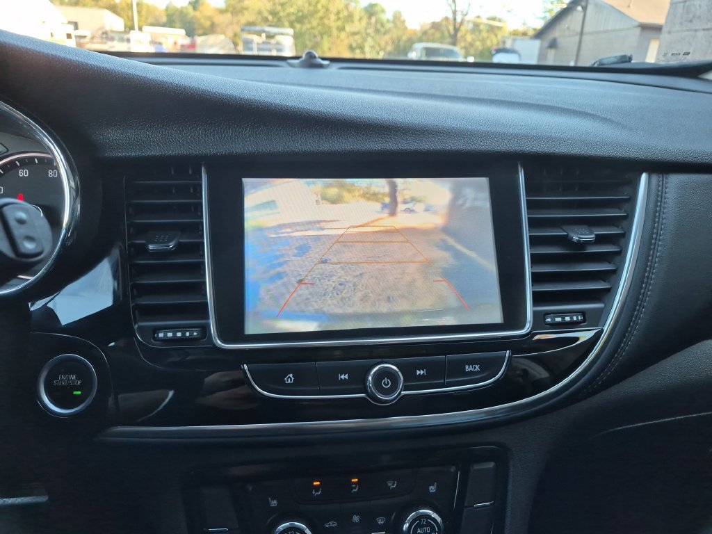 Used 2018 Buick Encore Essence AWD/4WD image 27