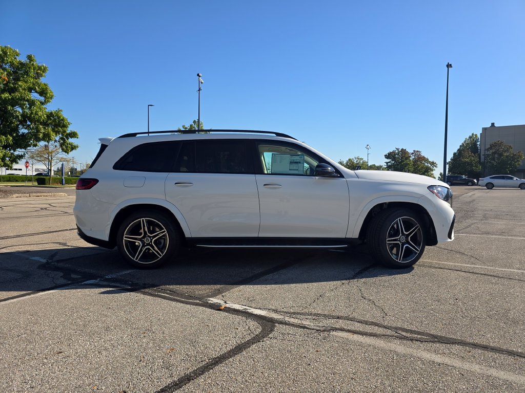 New 2027 Mercedes-Benz GLS 450 4MATIC image 18