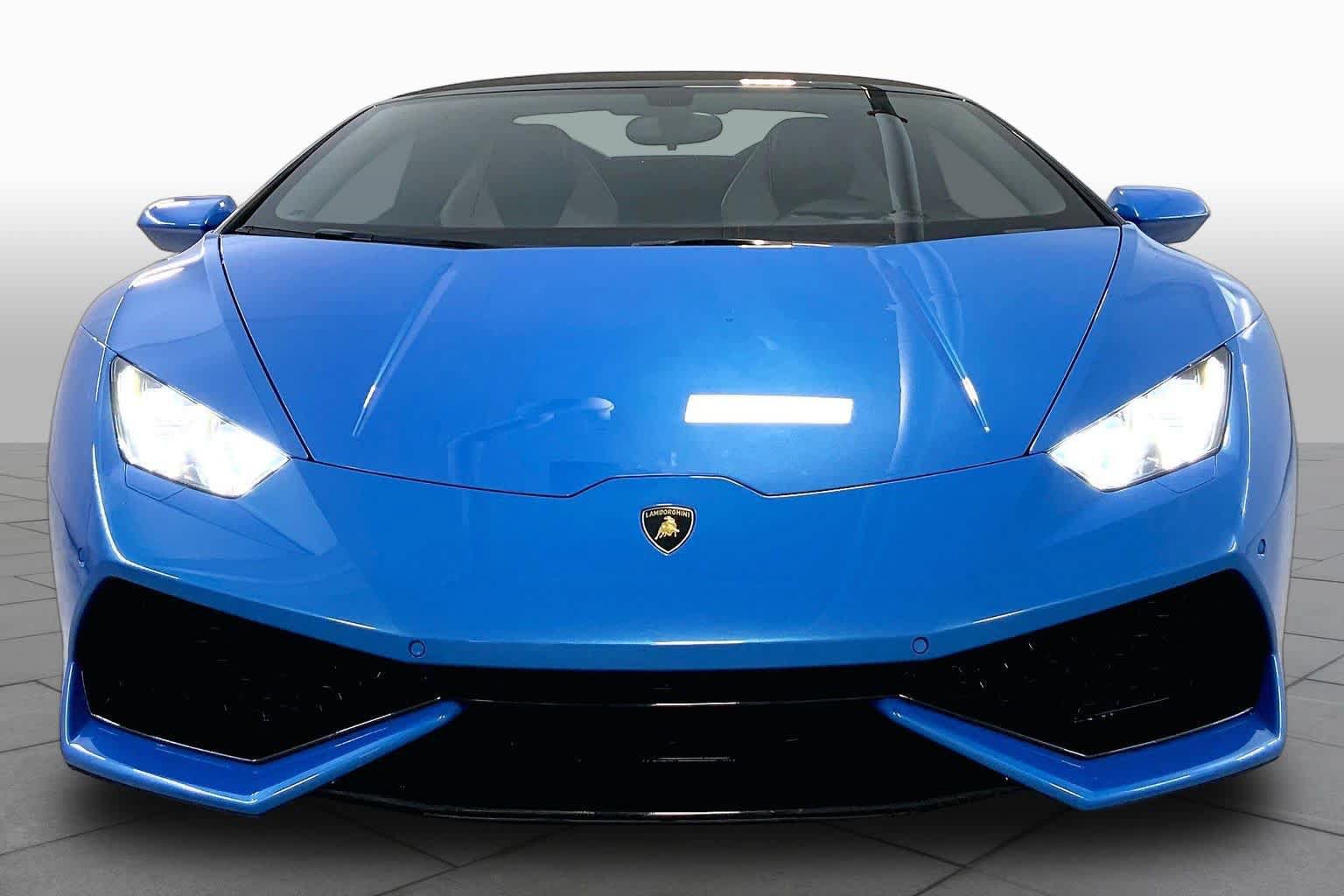 Used 2016 Lamborghini Huracan LP 610-4 AWD/4WD image 3