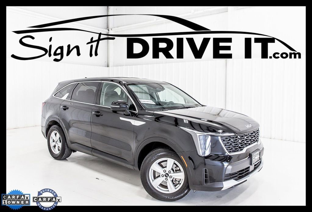 Used 2025 Kia Sorento LX