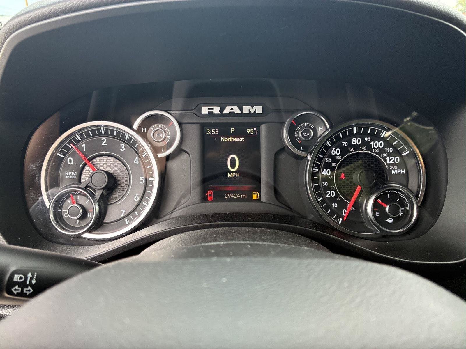 Used 2025 RAM 1500 Big Horn AWD/4WD image 18