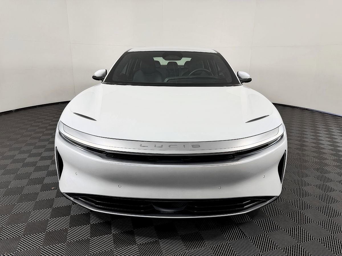 Used 2024 Lucid Air Pure image 4