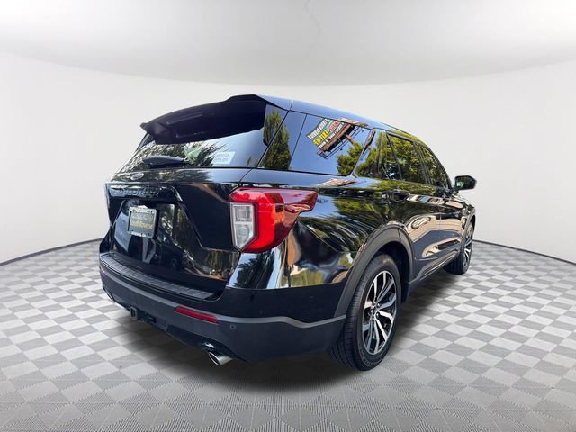 Used 2022 Ford Explorer ST-Line w/ Class IV Trailer Tow Package RWD image 5