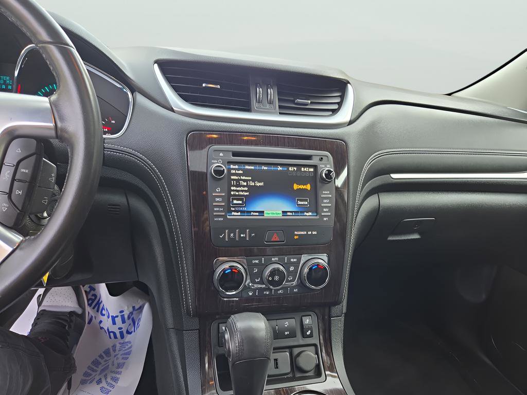 Used 2015 Chevrolet Traverse LT AWD/4WD image 25