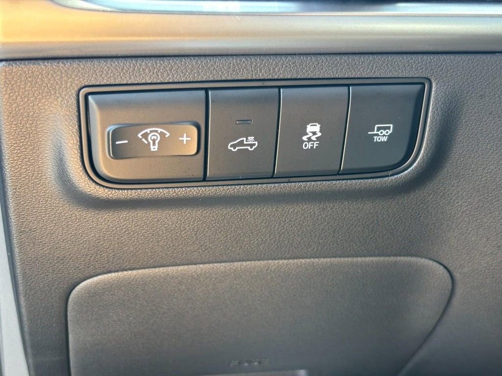 New 2025 Hyundai Santa Cruz Limited image 11