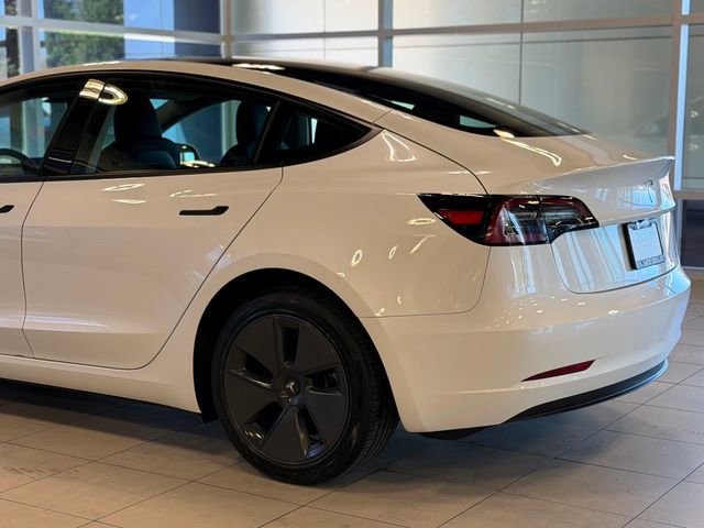 Used 2023 Tesla Model 3 Standard Range RWD image 13