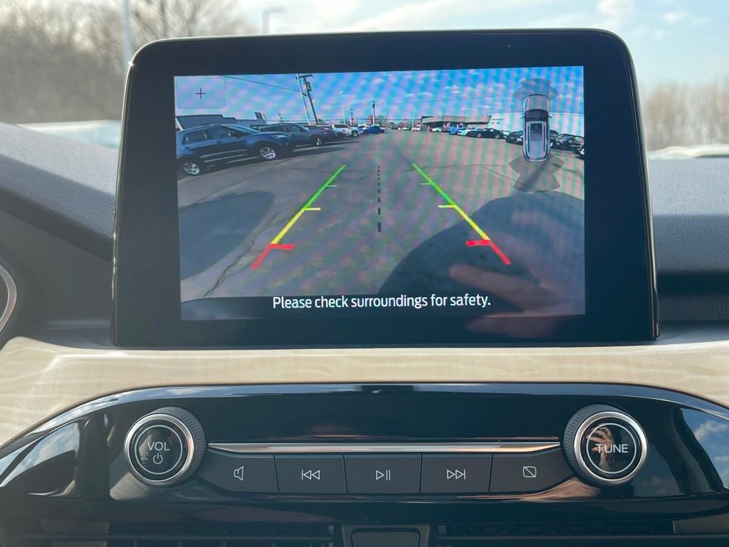 Used 2022 Ford Escape Titanium w/ Titanium Elite Package image 14