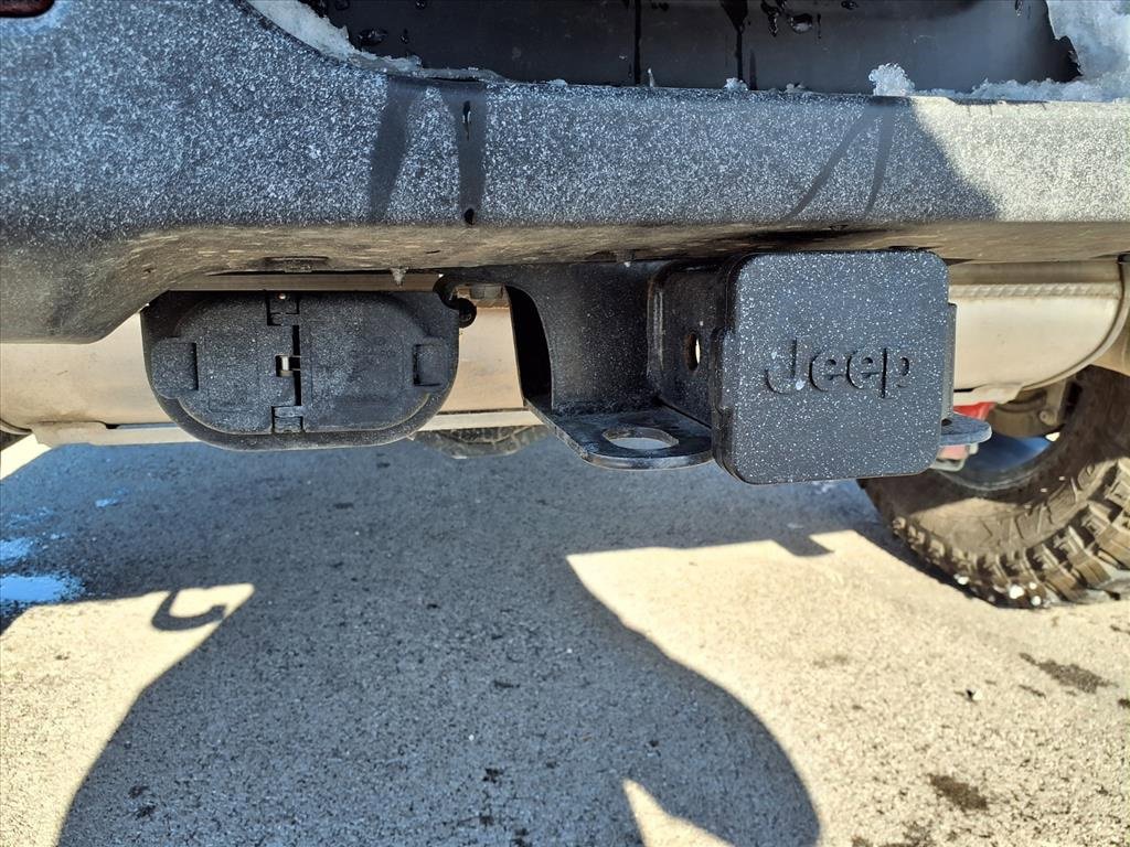 Used 2024 Jeep Wrangler Willys image 32