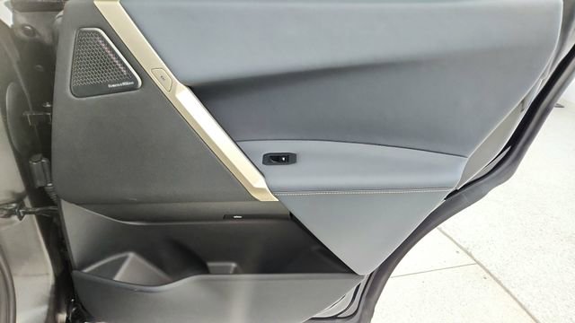 Used 2023 BMW iX M60 image 27