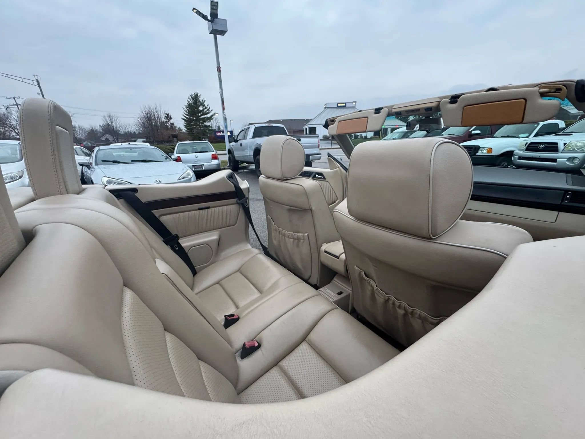 Used 1995 Mercedes-Benz E 320 Convertible image 19
