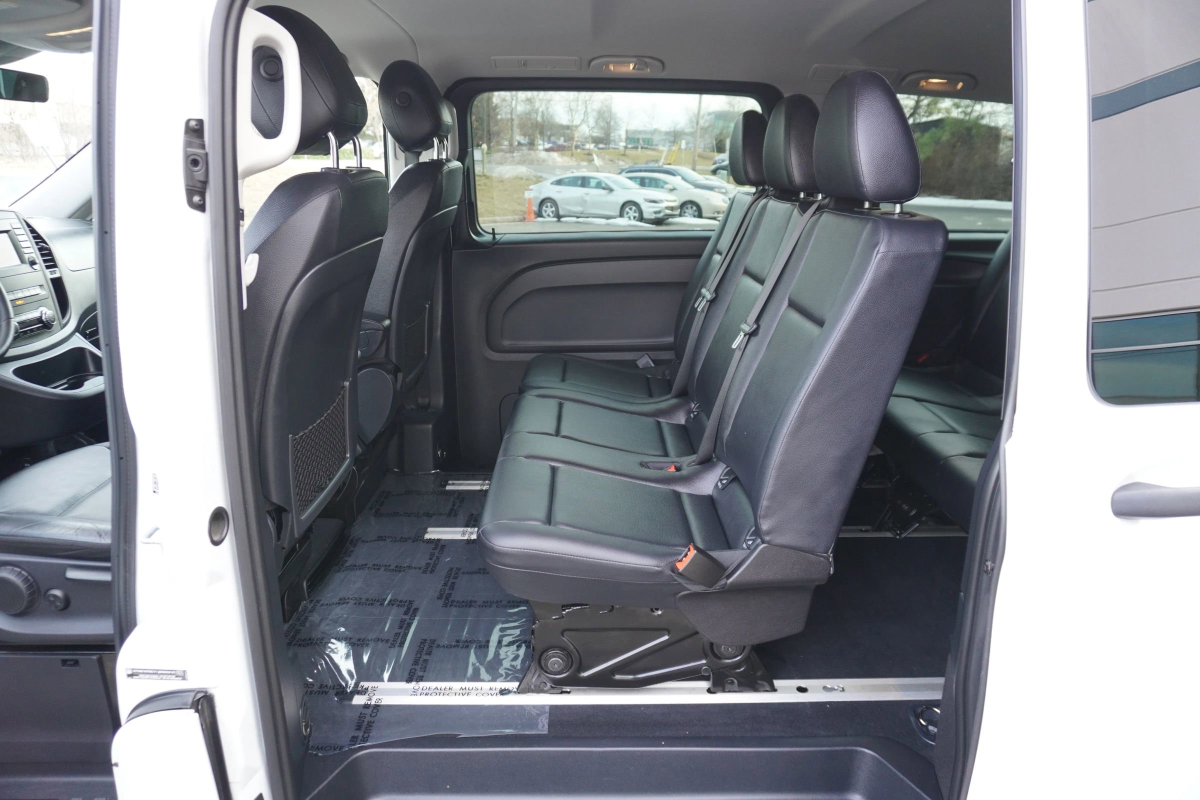 Used 2016 Mercedes-Benz Metris Passenger image 12