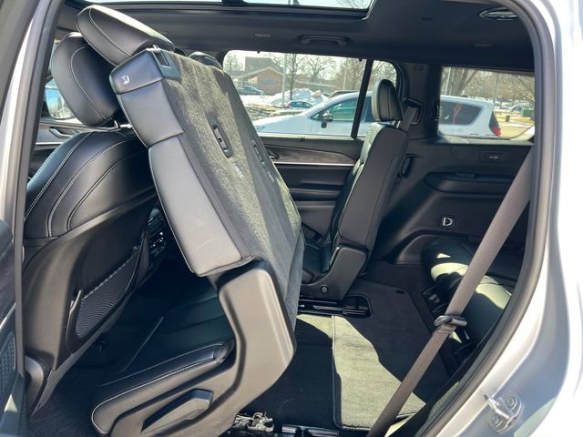 Used 2024 Jeep Grand Cherokee L Limited w/ Luxury Tech Group II image 6