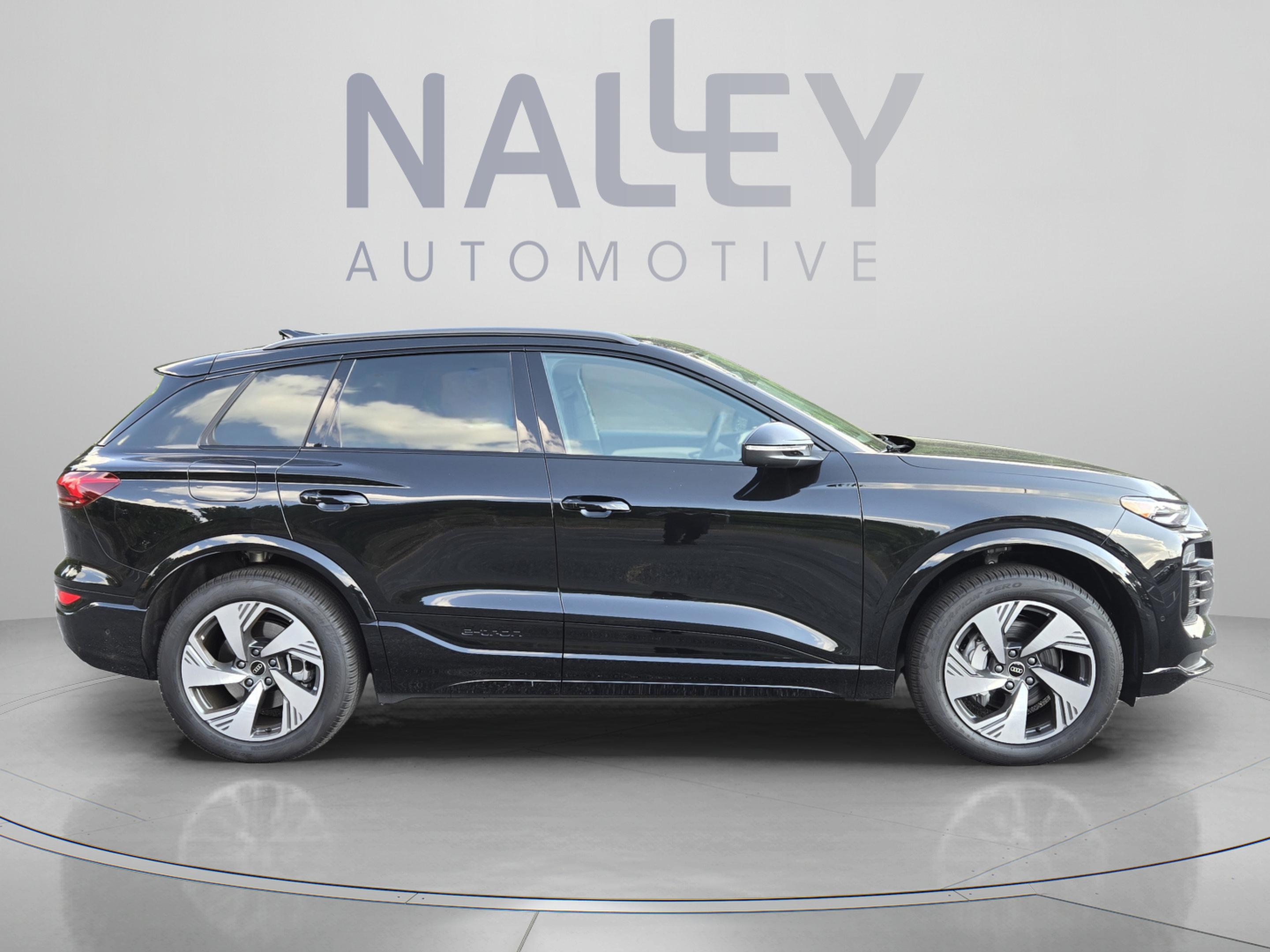 New 2025 Audi Q6 e-tron Premium AWD/4WD image 6