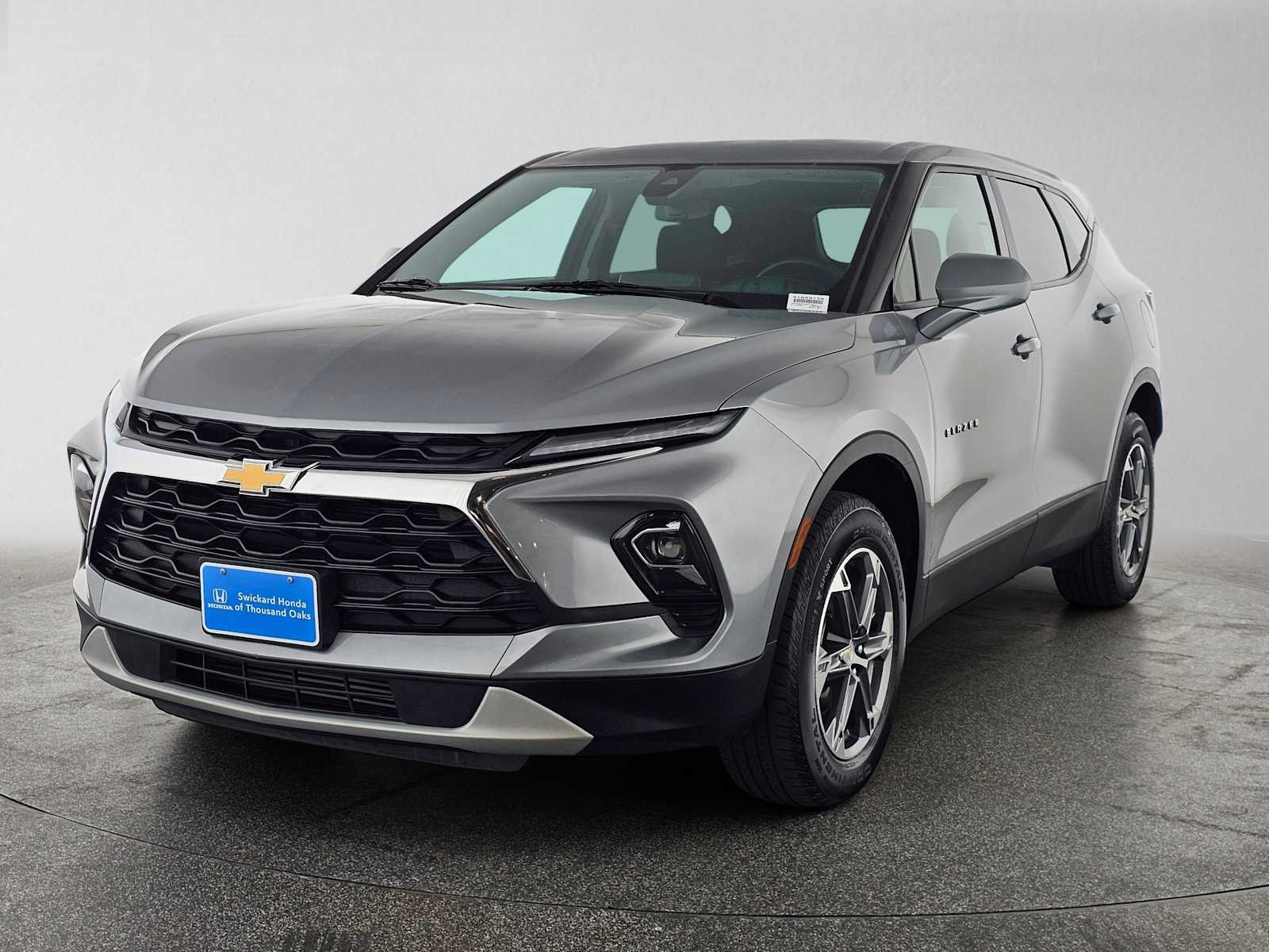Used 2023 Chevrolet Blazer LT FWD image 7