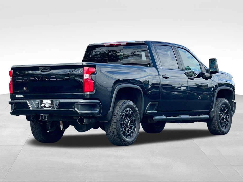 Used 2021 Chevrolet Silverado 2500 LTZ w/ LTZ Plus Package AWD/4WD image 7