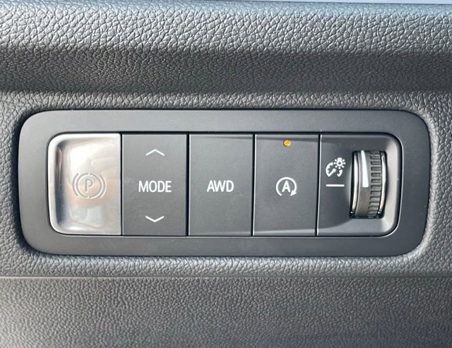 New 2026 Chevrolet Traverse High Country w/ LPO, Floor Liner Package image 29