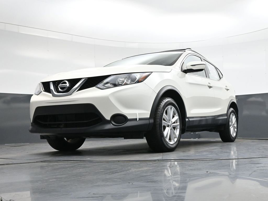 Used 2018 Nissan Rogue Sport SV image 40