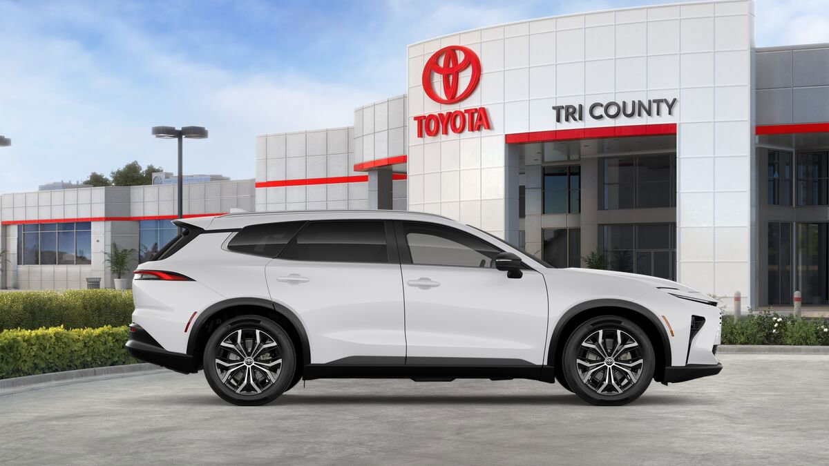 New 2026 Toyota Crown Signia image 12