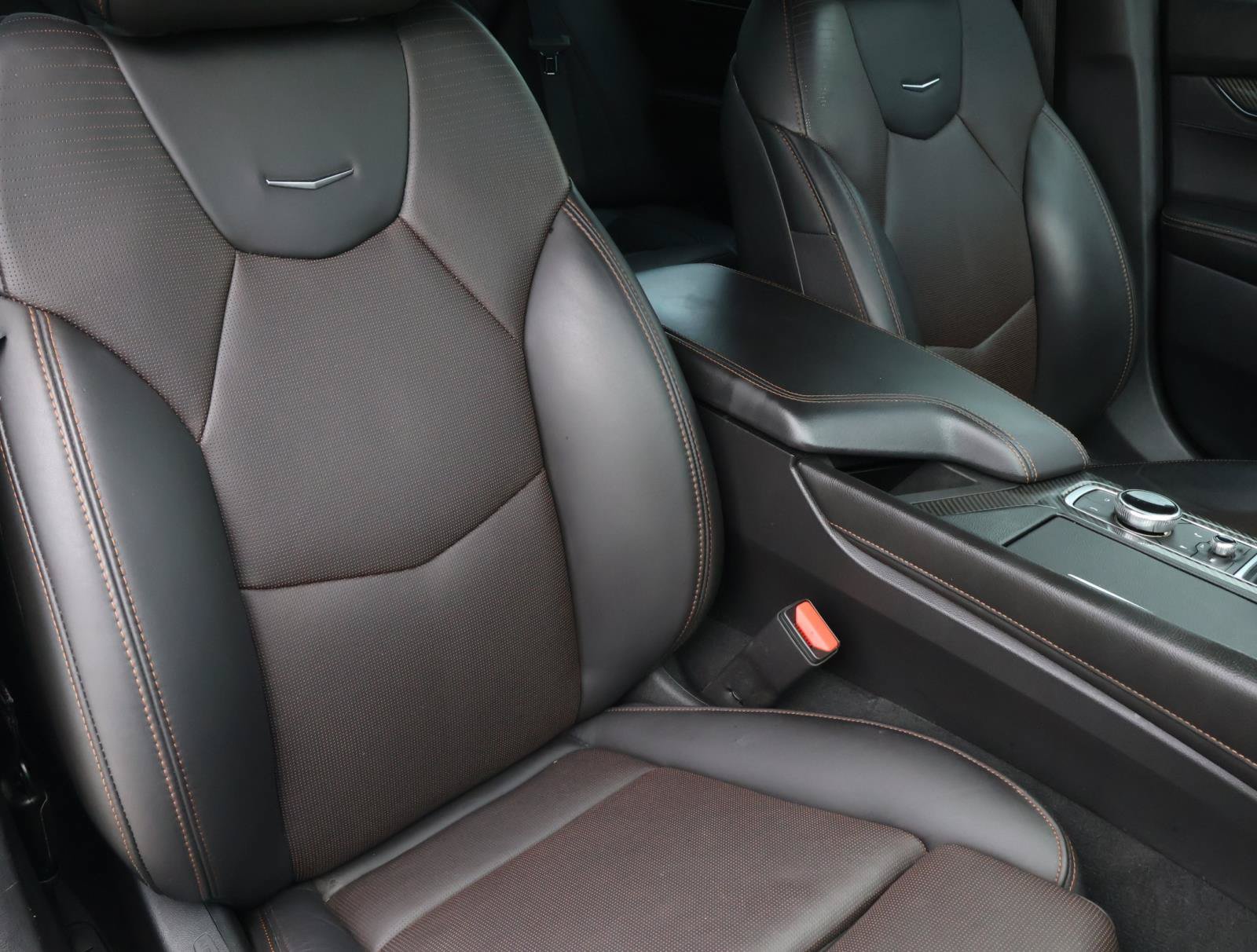 Used 2023 Cadillac CT5 V w/ Premium Package RWD image 16