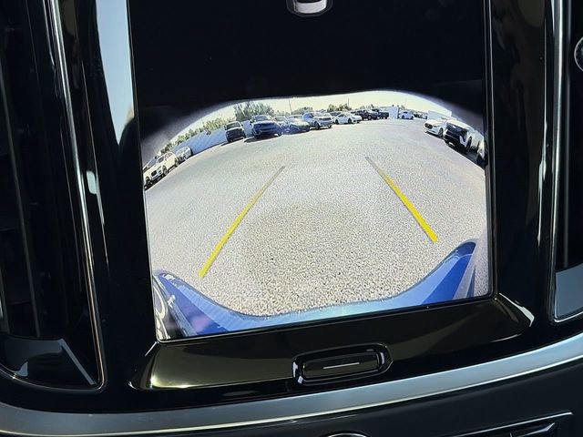 Used 2025 Volvo S60 B5 Core AWD/4WD image 30