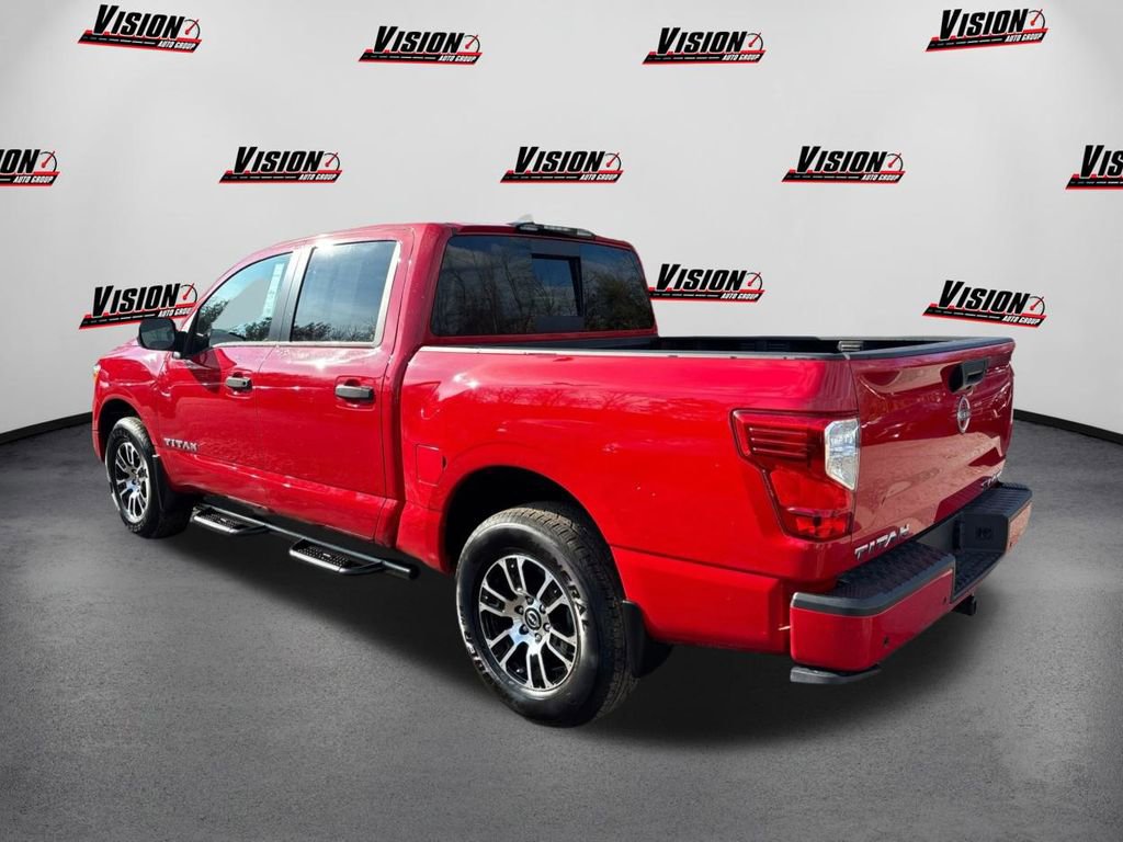 Used 2024 Nissan Titan SV w/ Accessory Utility Package image 7