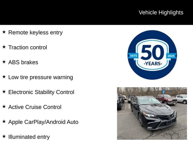 Used 2021 Toyota Camry SE w/ Cold Weather Package image 5