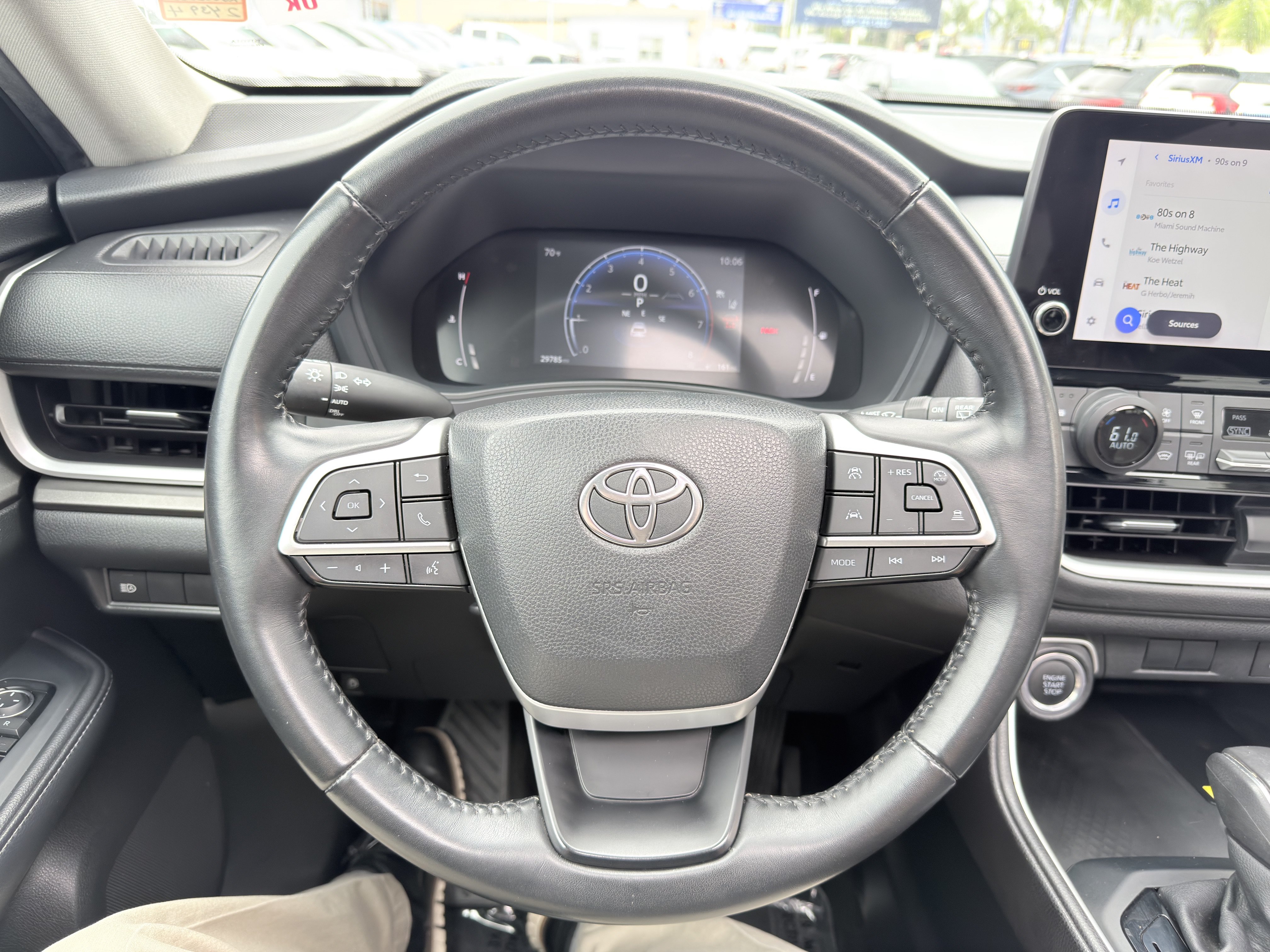 Used 2024 Toyota Grand Highlander AWD image 30