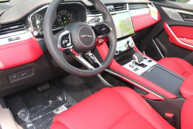 New 2026 Jaguar F-PACE R-Dynamic S image 14