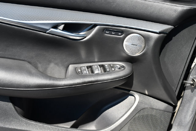 Used 2023 INFINITI QX50 Sport AWD/4WD image 26