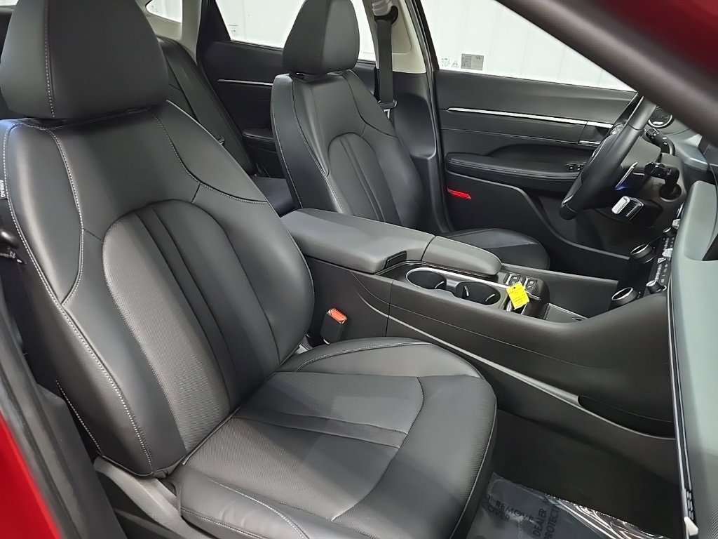 Used 2024 Hyundai Sonata Limited image 18