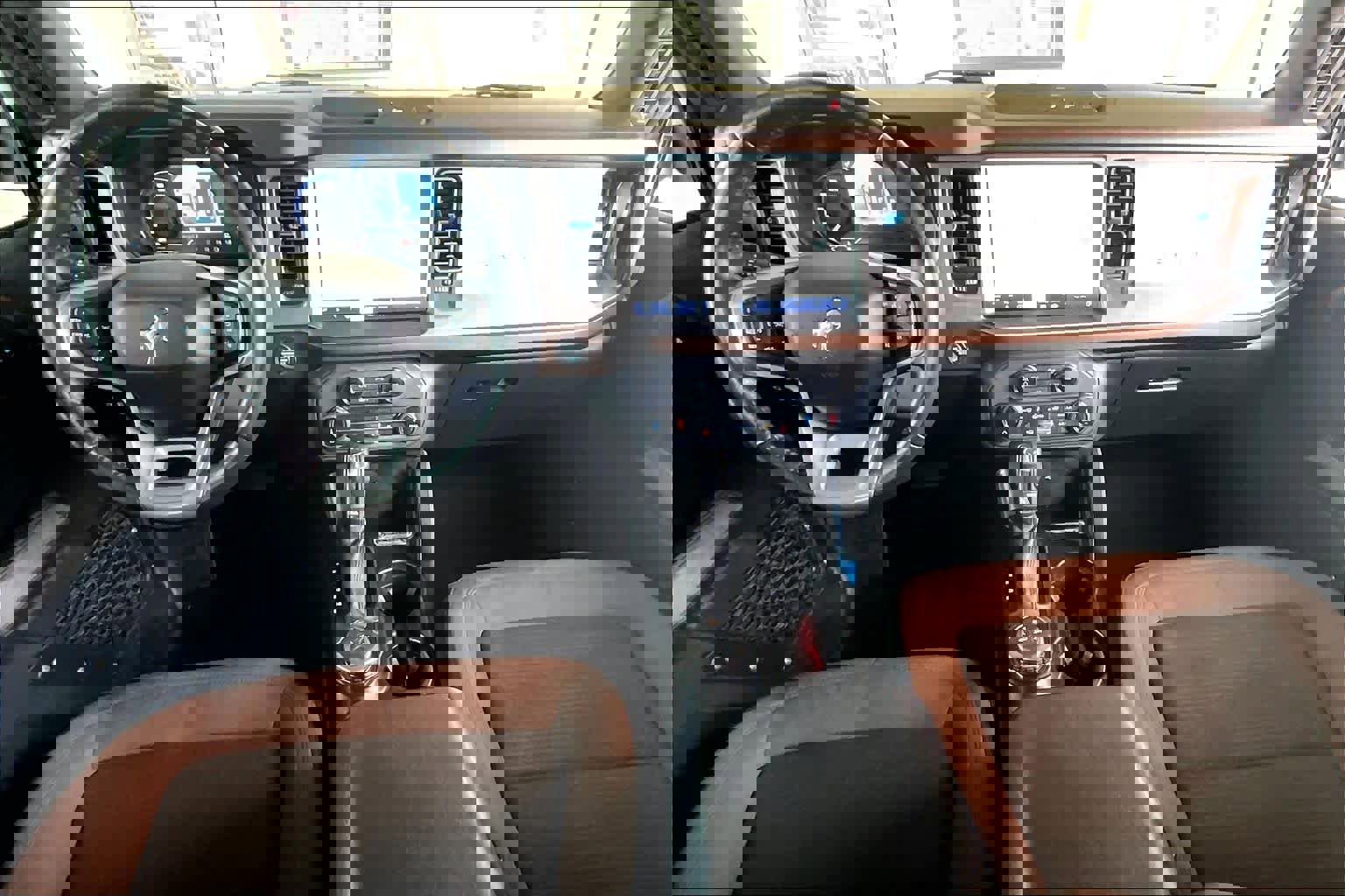 Used 2022 Ford Bronco Outer Banks image 15