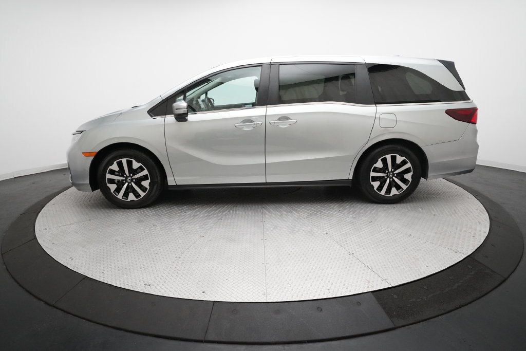 Certified 2025 Honda Odyssey EX-L image 25