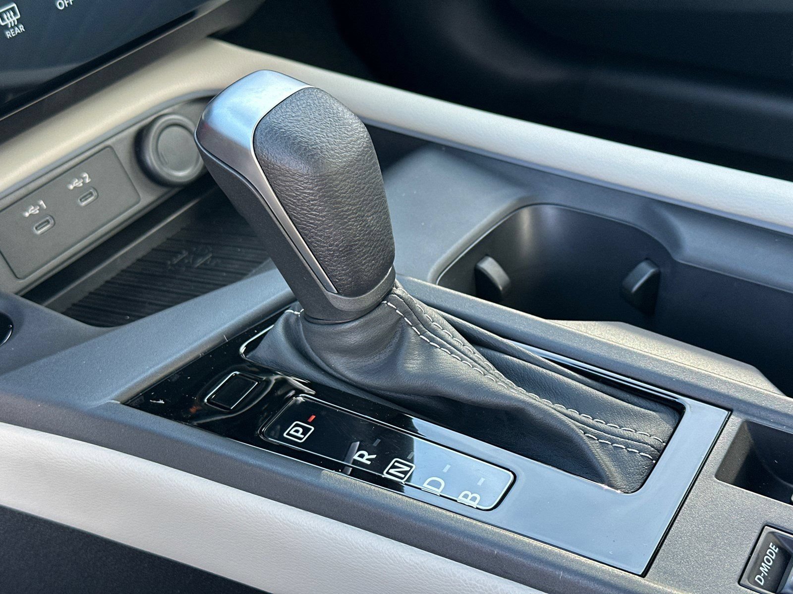 New 2026 Nissan Sentra SL w/ Floor Mat Package FWD image 33