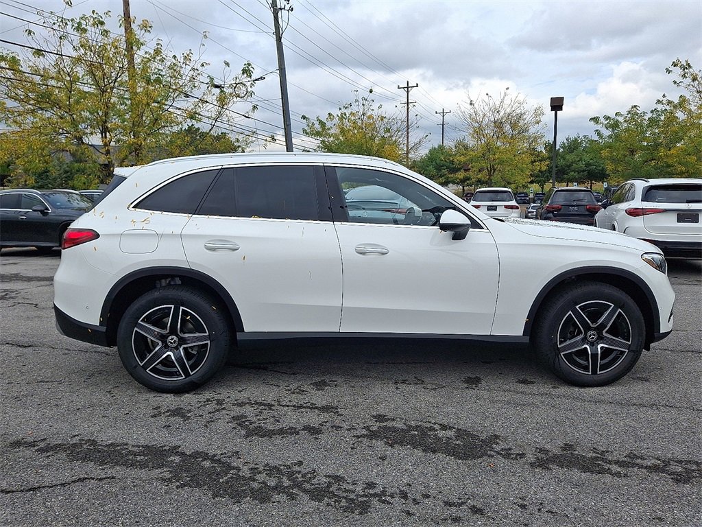 New 2026 Mercedes-Benz GLC 300 4MATIC image 11