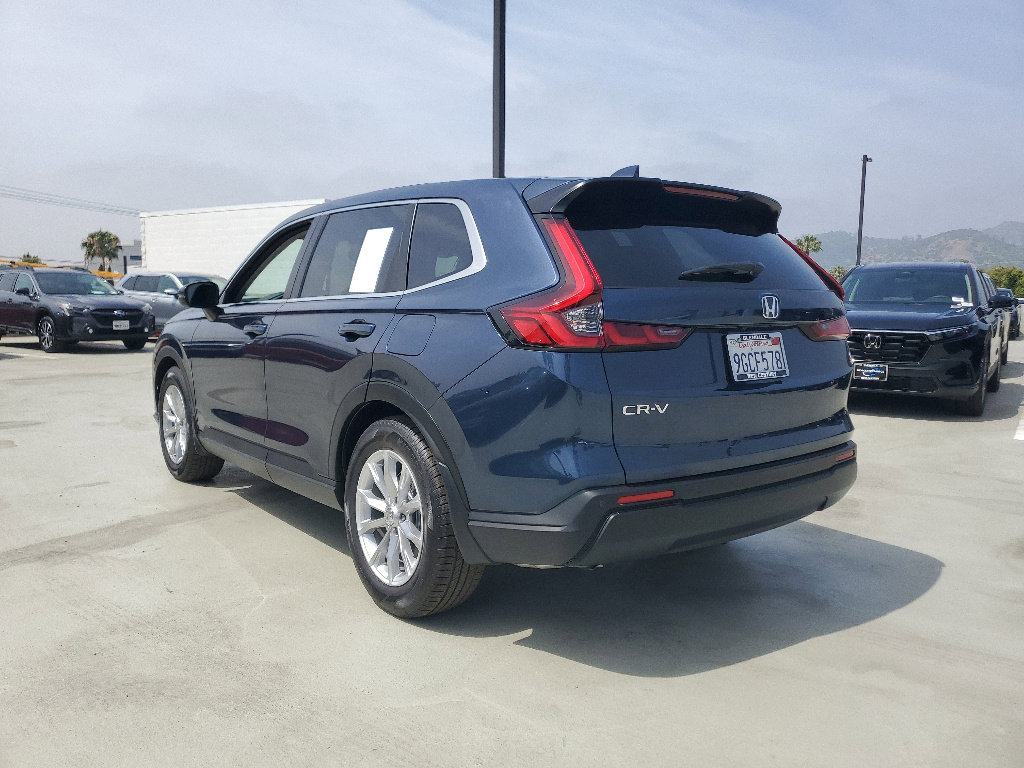 Used 2023 Honda CR-V EX-L image 2