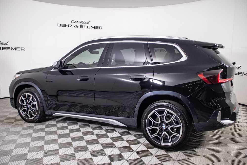 Used 2023 BMW X1 xDrive28i w/ Convenience Package AWD/4WD image 11