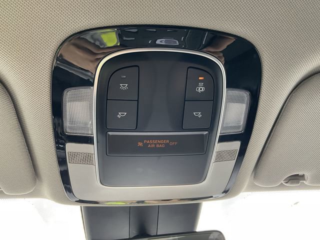 Used 2023 Hyundai Santa Fe SE image 15