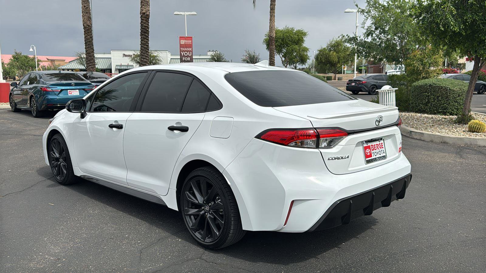 Used 2025 Toyota Corolla SE image 5