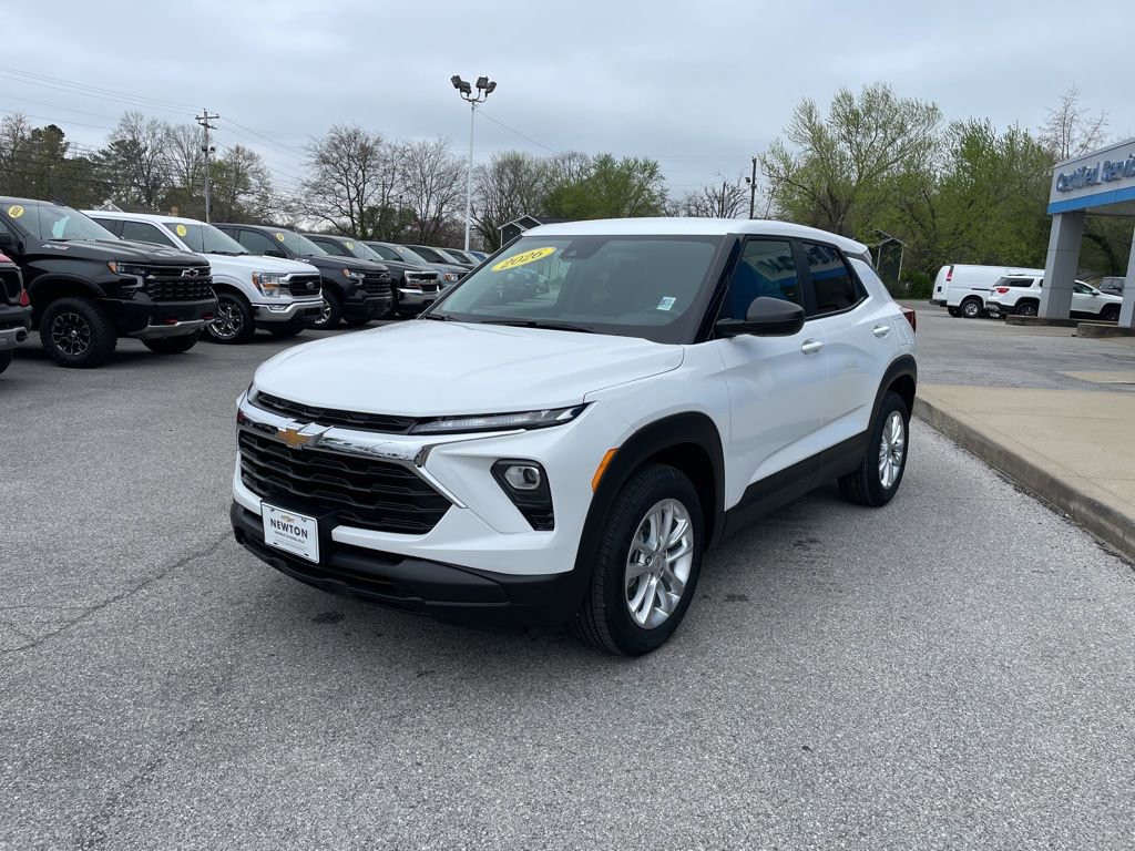 New 2026 Chevrolet TrailBlazer LS w/ LS Convenience Package FWD image 3