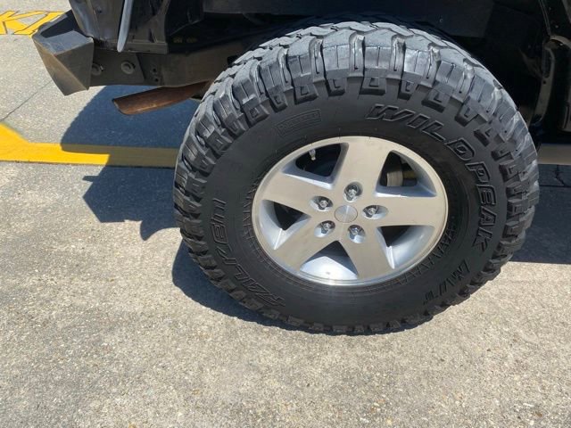 Used 2008 Jeep Wrangler Unlimited Rubicon w/ PWR Convenience Group AWD/4WD image 7