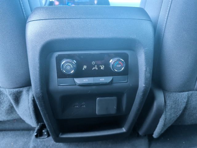 Certified 2024 Chevrolet Traverse LT image 28
