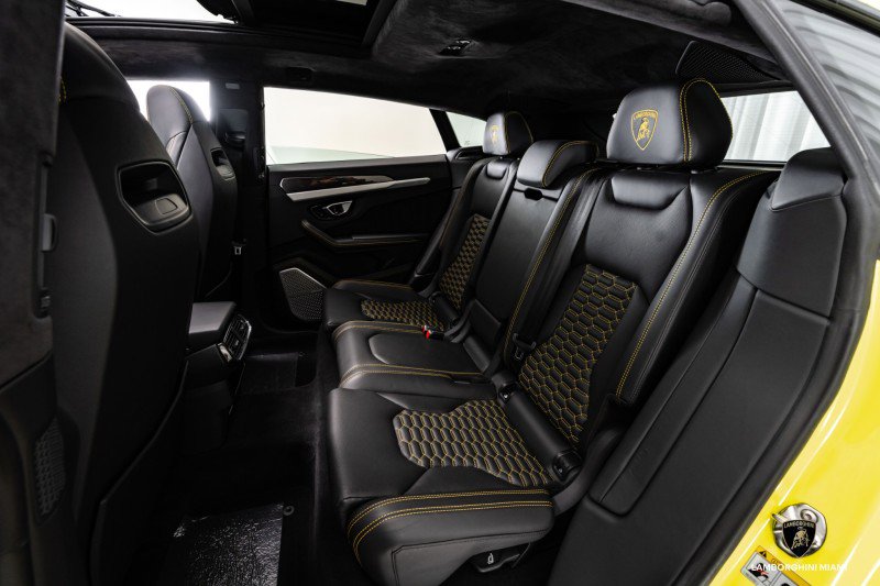 Used 2019 Lamborghini Urus image 50