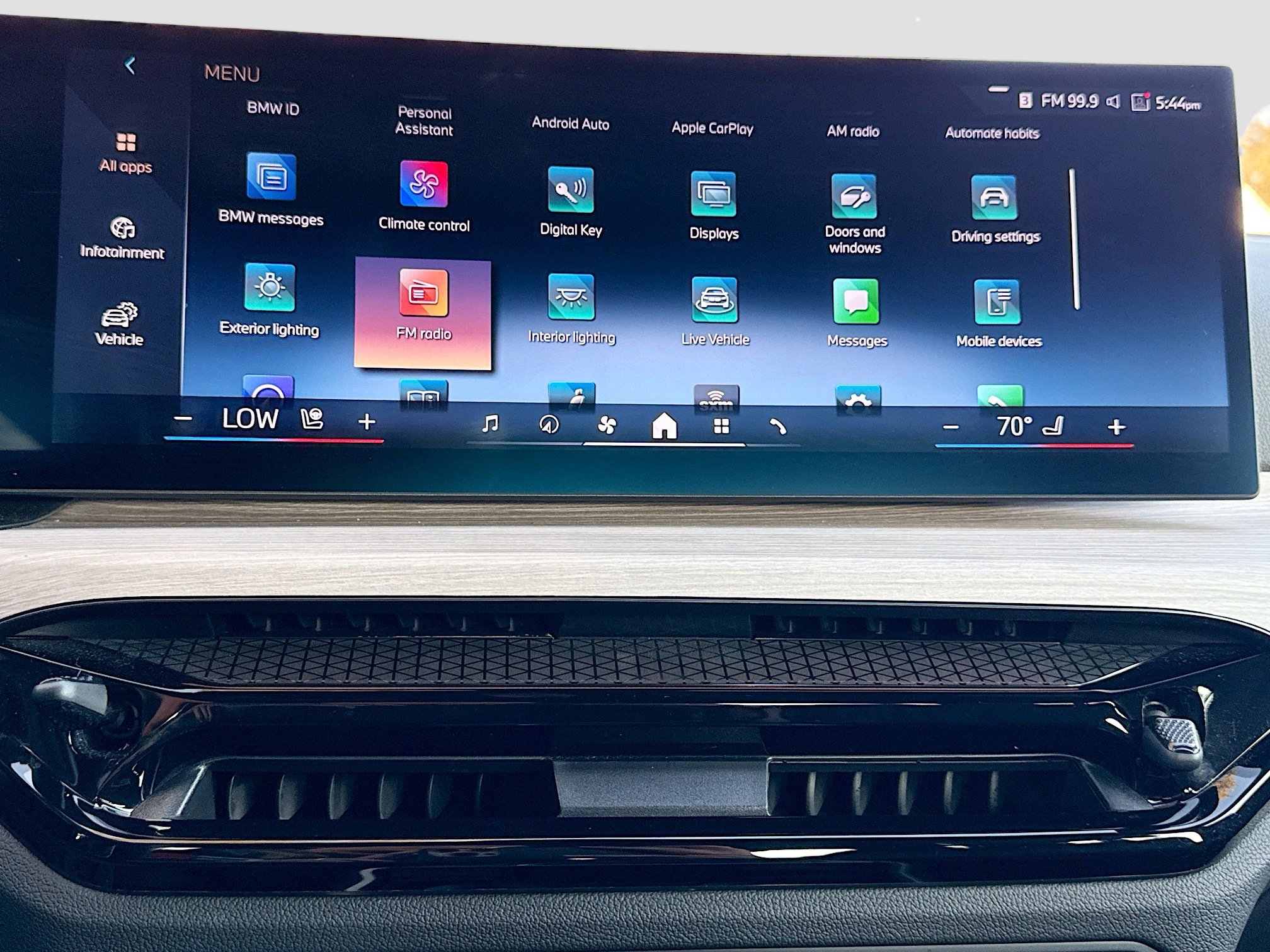 Used 2025 BMW 330i Sedan image 30