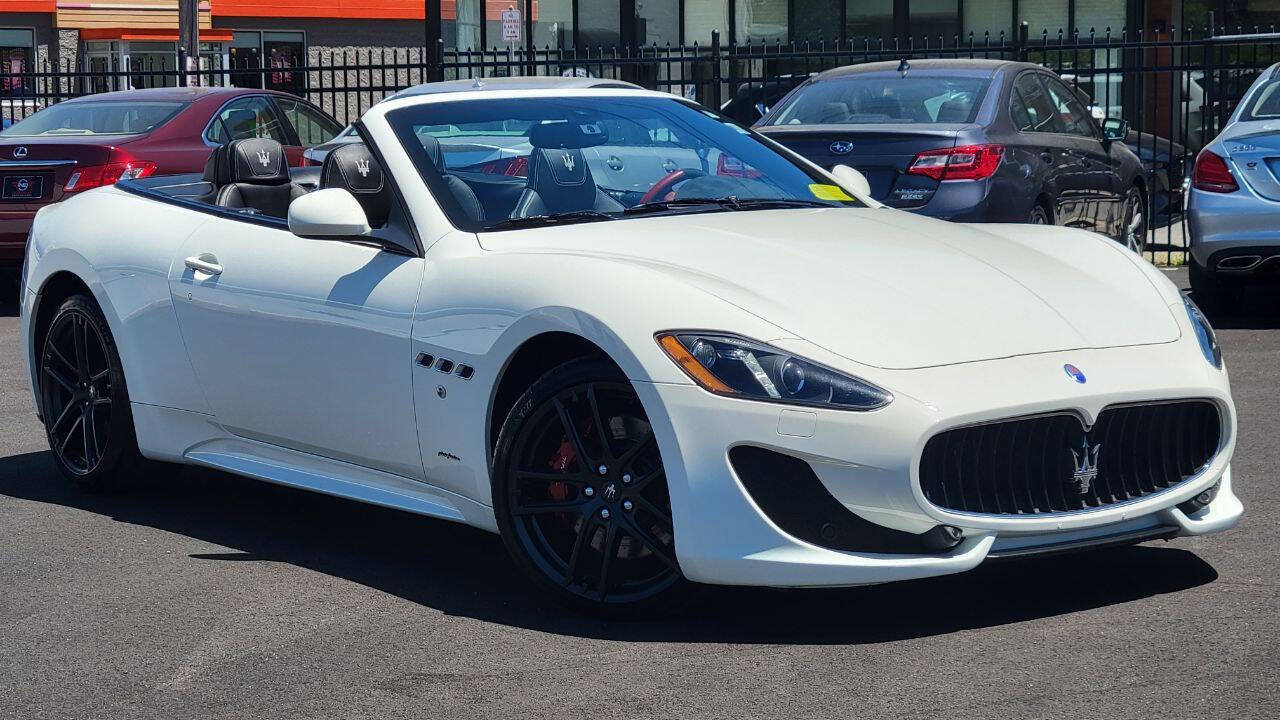 Used 2015 Maserati GranTurismo Sport RWD image 4