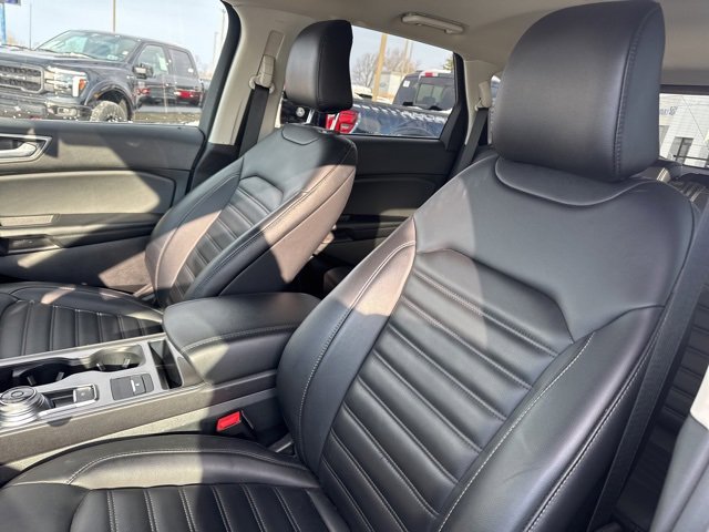 Used 2024 Ford Edge SEL w/ Convenience Package image 22